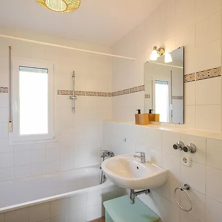 Villa Tamariu - Beautiful With Pool Palafrugell